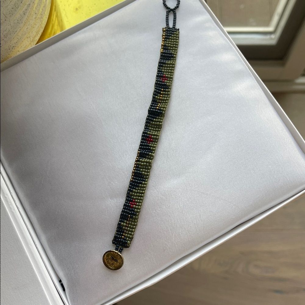 Beaded Bracelet with Gold clasp